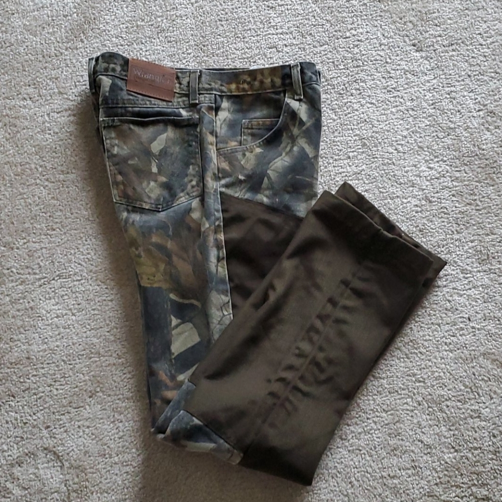 EUC Wrangler Pro Gear RealTree Hunting jeans